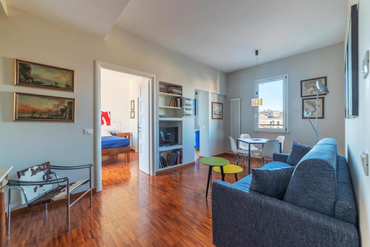 Bright Apt With Views Of San Pietro ローマ エクステリア 写真