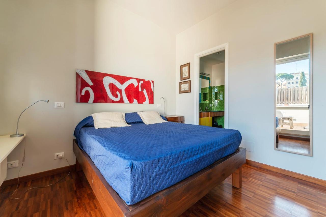 Bright Apt With Views Of San Pietro ローマ エクステリア 写真